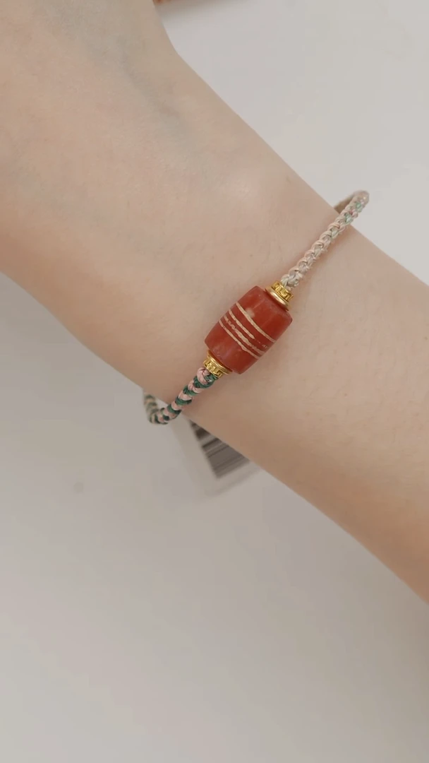 亚克力嗯好看的红五线