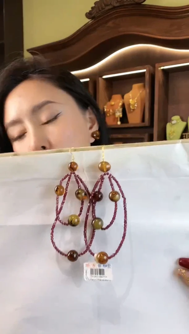 未镶嵌琥珀耳饰多样性发一