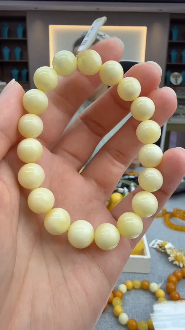 手链琥珀未镶嵌105秒拍号 假一罚三