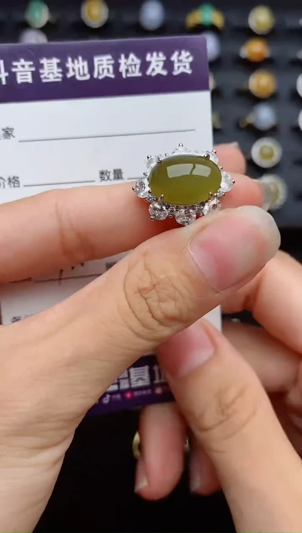 银S925镶嵌戒指翡翠1
