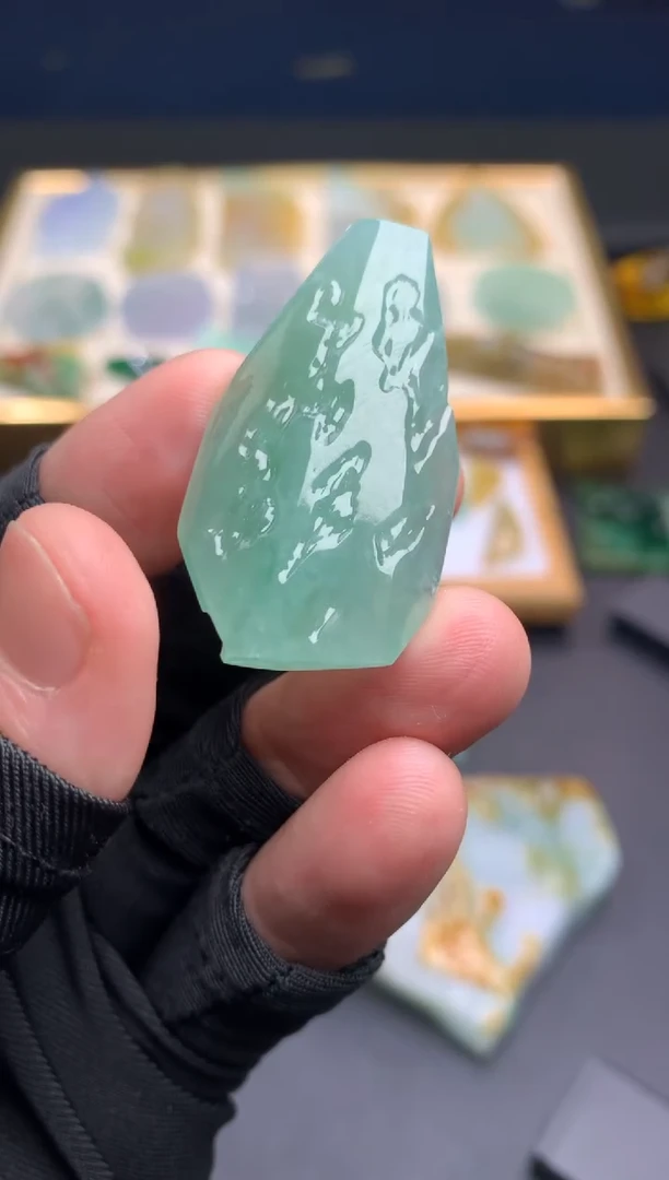 【闪购商品】定制翡翠未镶嵌