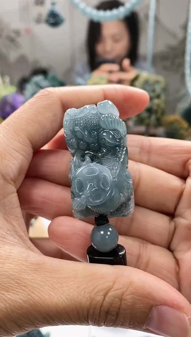 未镶嵌定制翡翠一**航翡翠