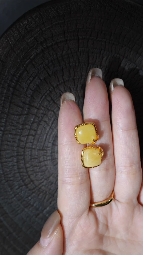 蜜蜡银S925镶嵌耳饰方糖竹节耳钉