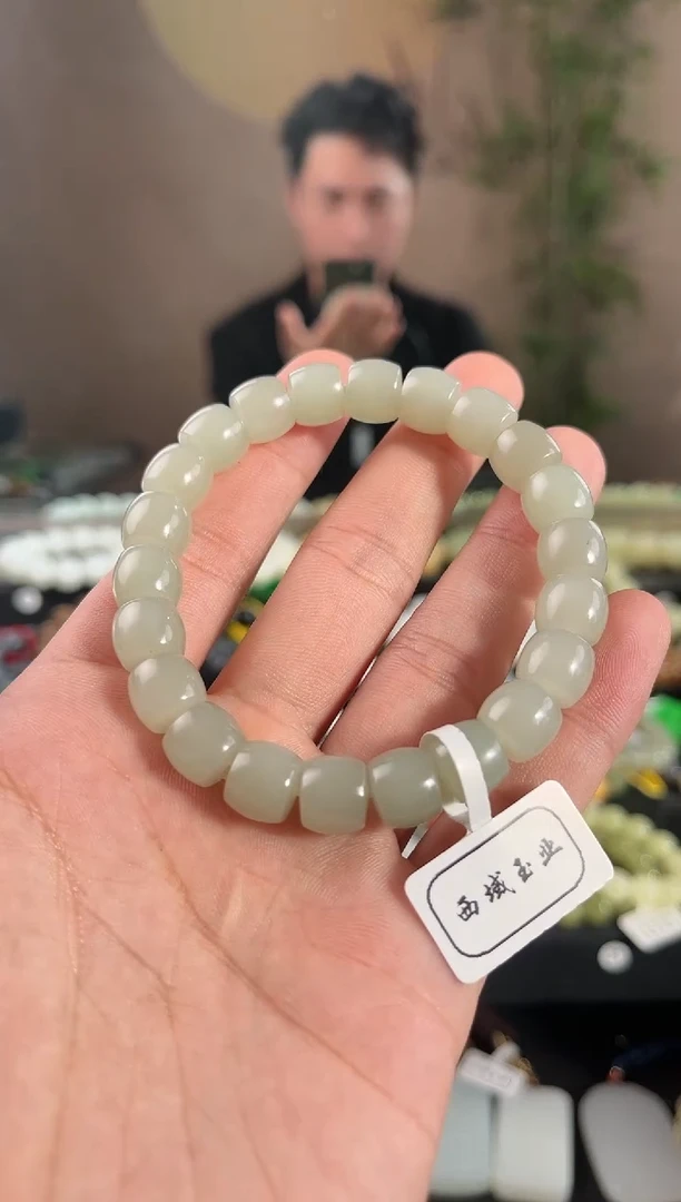 【闪购商品】和田玉手串未镶嵌且末高青白直切手串卡10微色差
