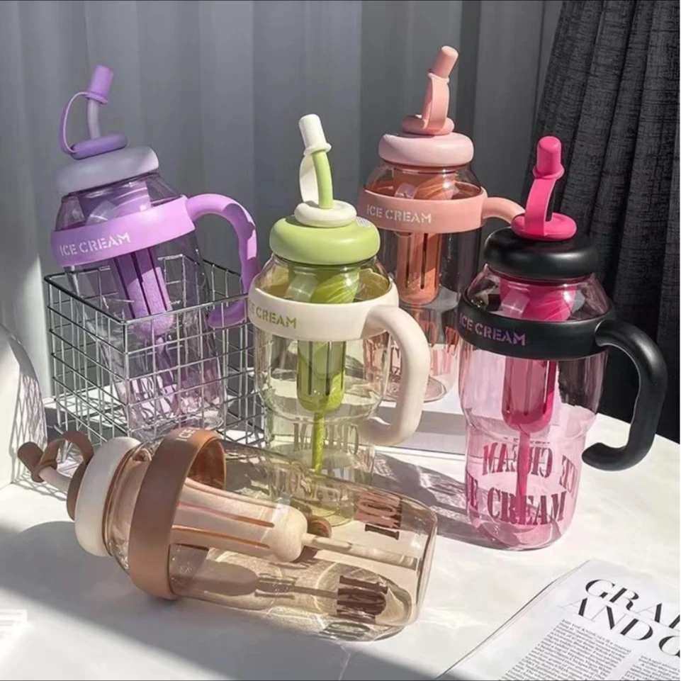 大容量水杯高颜值女生2025新款巨无霸冰霸杯吸管杯子学生运动水壶