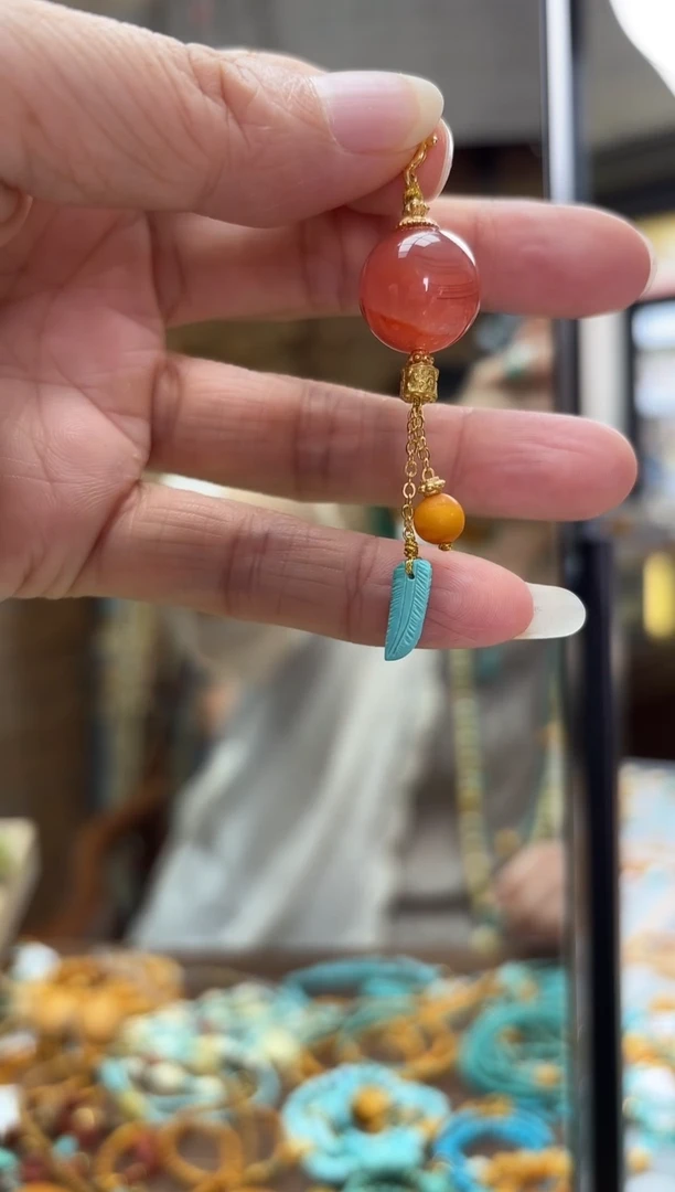 南红玛瑙设计款未镶嵌多样性发一件设计款  万能圆珠提溜