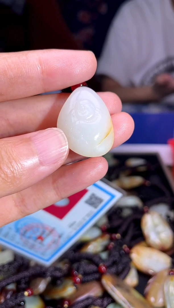 和田玉未镶嵌挂件1