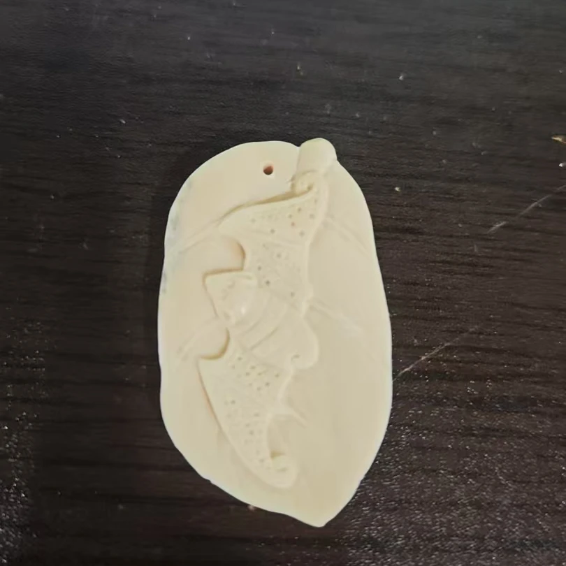 猛犸约6.2克雕刻件XY438