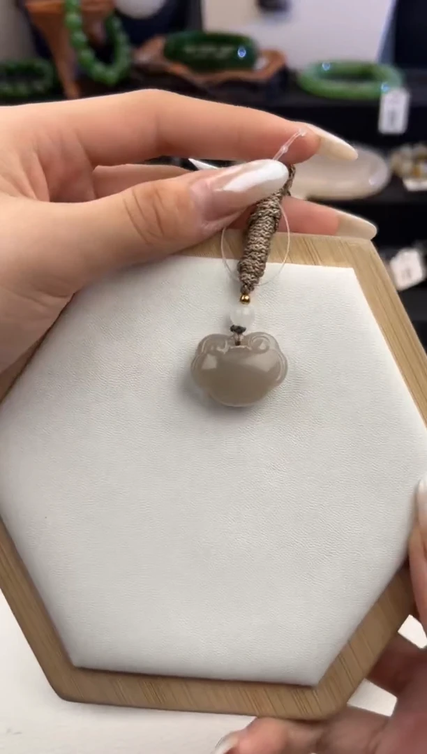 吊坠(不含链)未镶嵌和田玉299