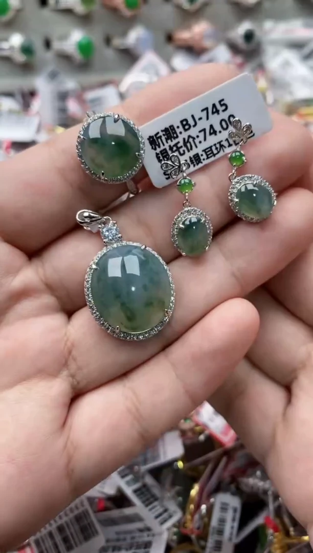 【闪购商品】翡翠戒指银S925镶嵌111111---9