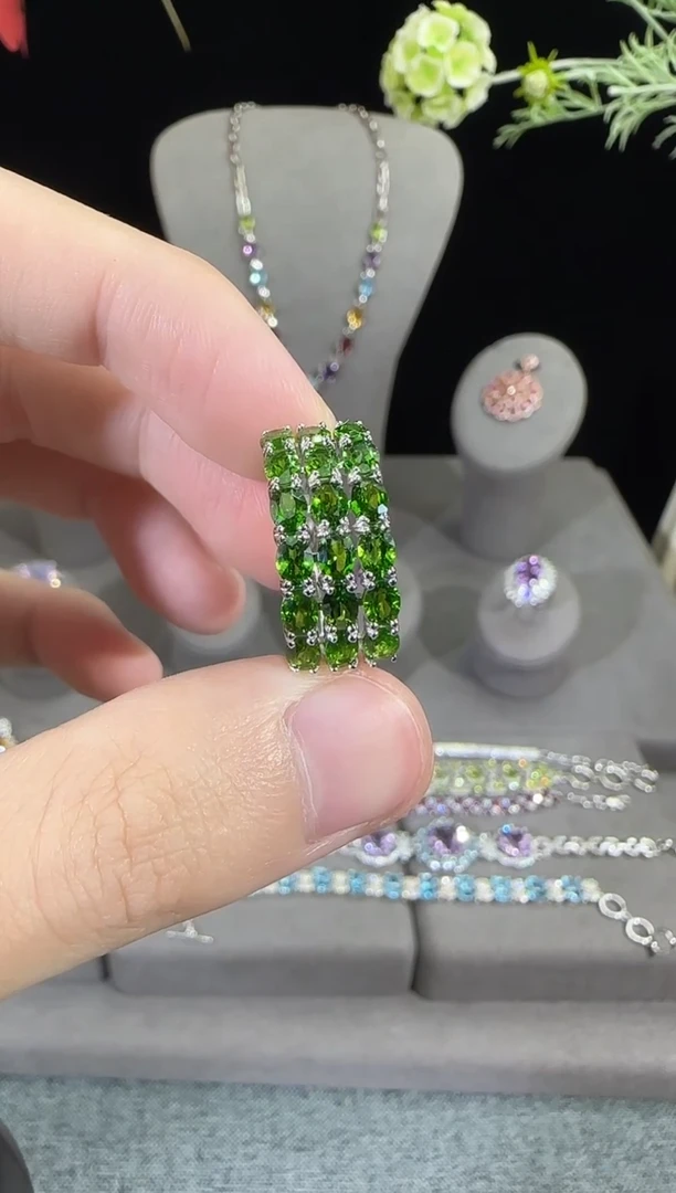 戒指透辉石银S925镶嵌3*4mm戒指