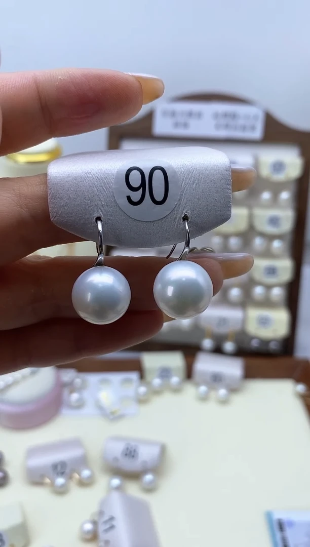 银S925镶嵌淡水珍珠耳饰高跟鞋耳饰