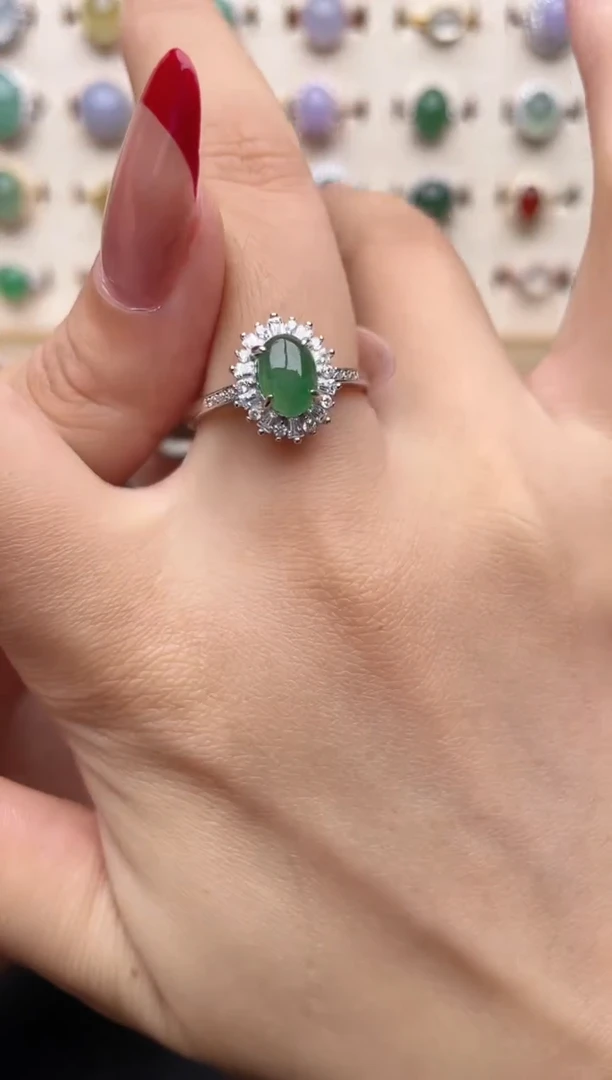 【闪购商品】翡翠戒指银S925镶嵌一物一证一礼盒