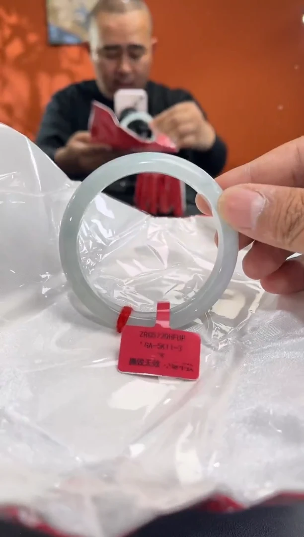 未镶嵌手镯翡翠1 59