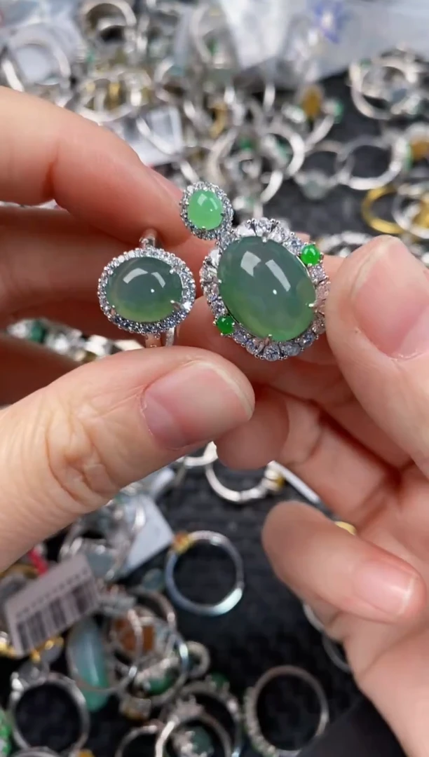 银S925镶嵌戒指翡翠10              4