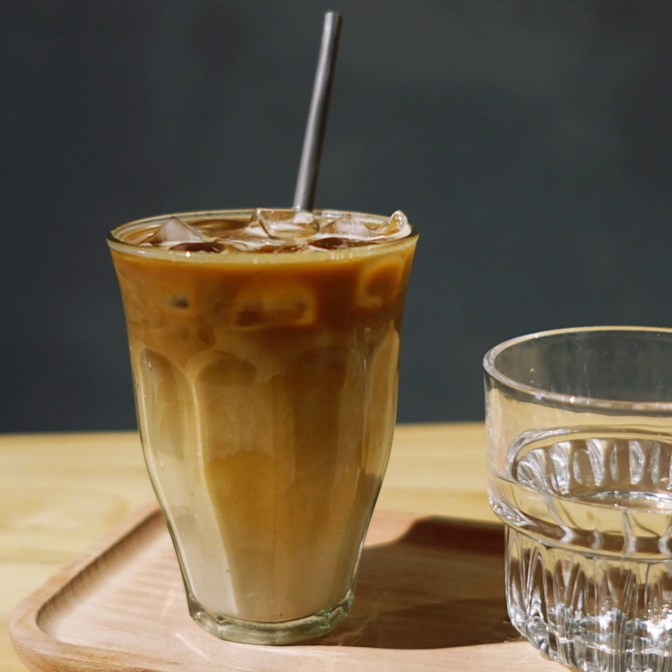 Indonesia进口A家供五星酒店玻璃杯水杯335ml（不能装热水）