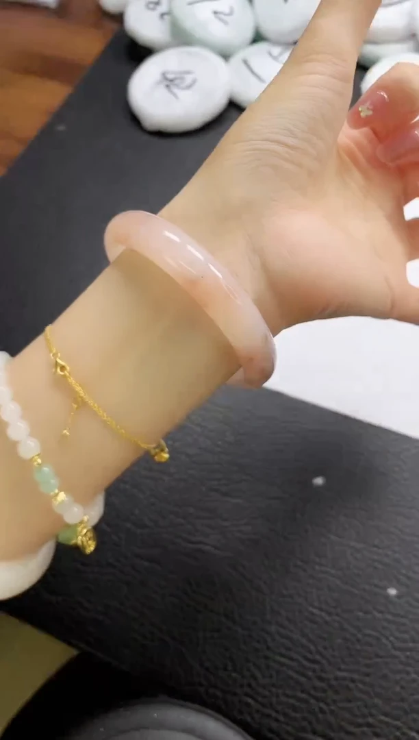 石英质玉手镯未镶嵌D306-60