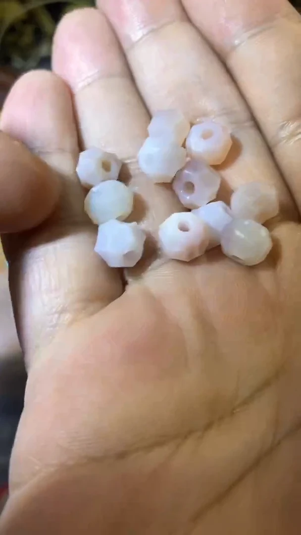 【闪购商品】玛瑙/玉髓颈饰未镶嵌39粉糯无相多样性发货发其一