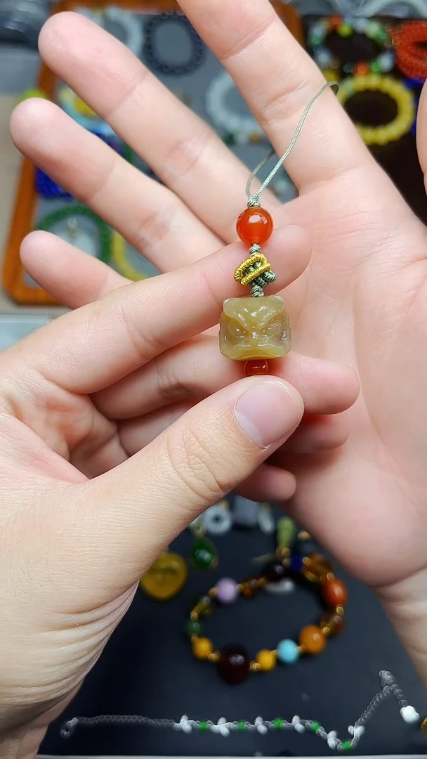 颈饰未镶嵌和田玉手机挂 06