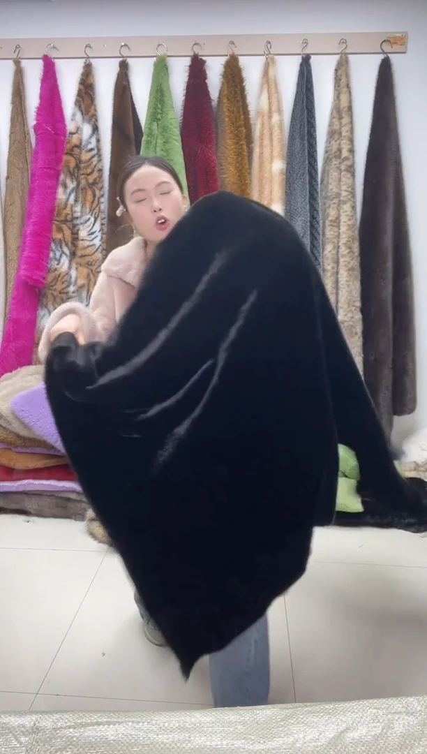 狐狸毛D217尺寸1.8*1.5