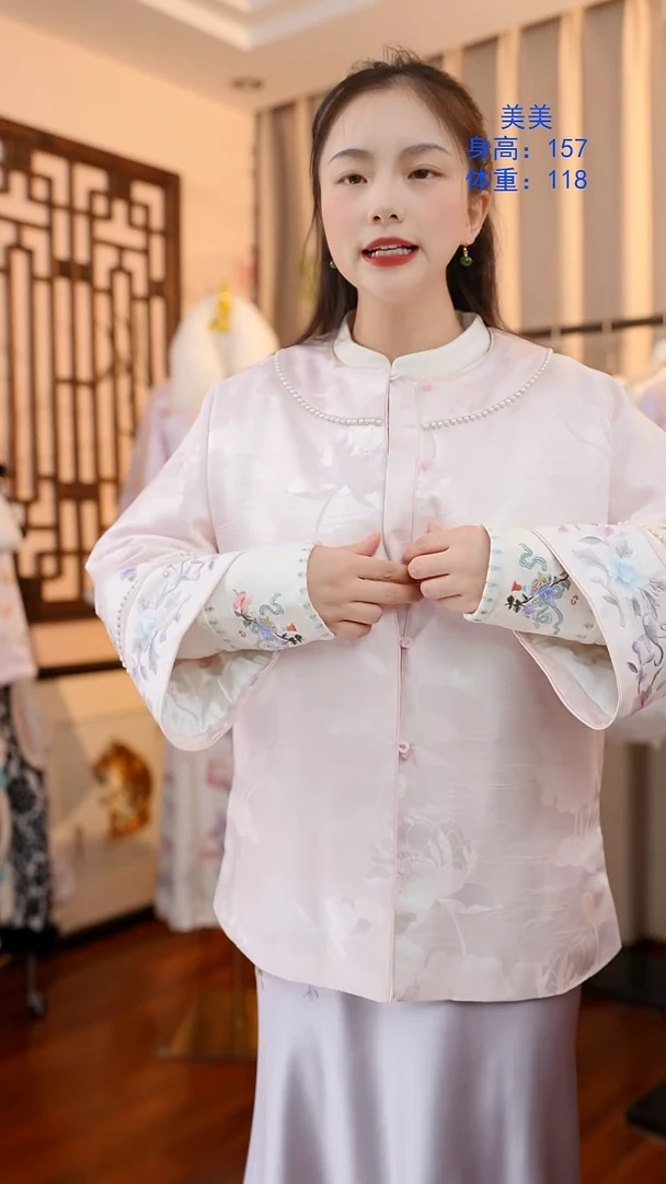 刺绣桑蚕丝非遗苏绣服饰