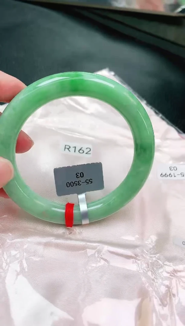 未镶嵌手镯翡翠缅甸天然A货翡翠手镯