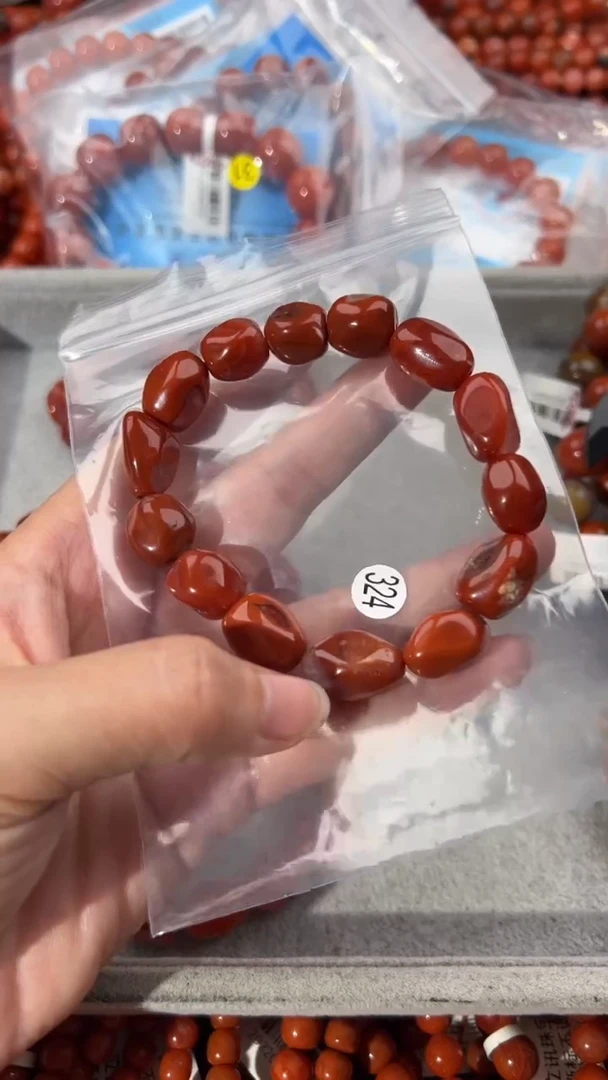 南红玛瑙手串未镶嵌10