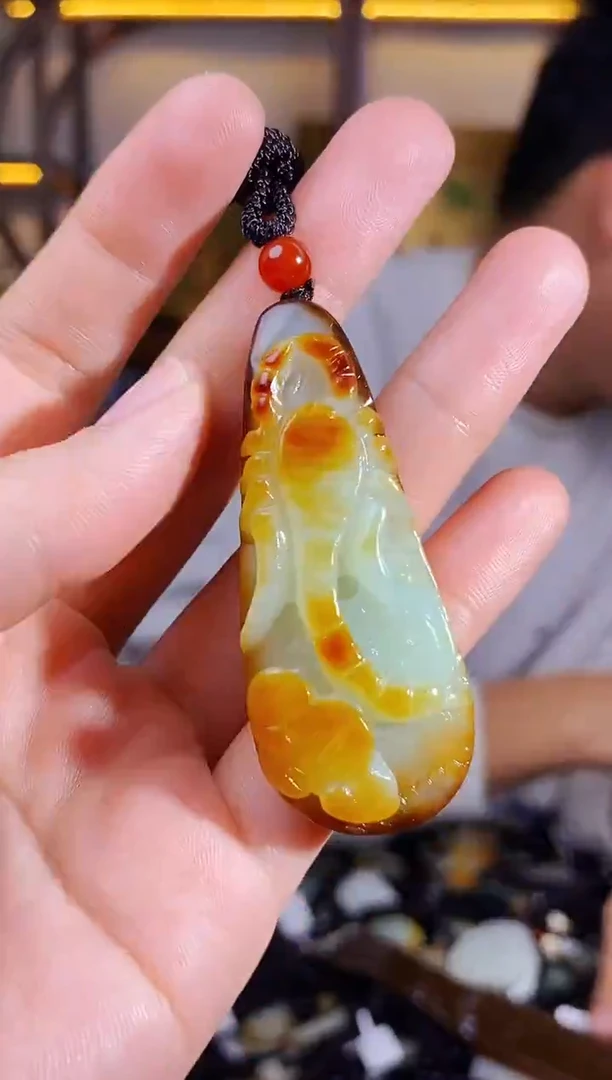 【闪购商品】和田玉颈饰未镶嵌1