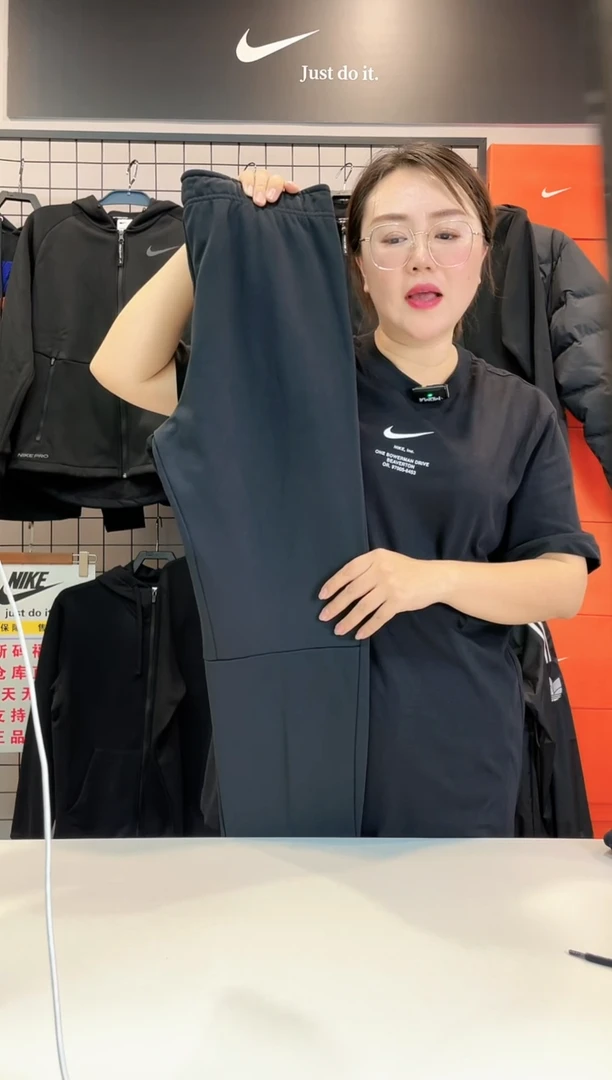 93255 黑加绒束脚长裤 M码 100-115斤  不退换