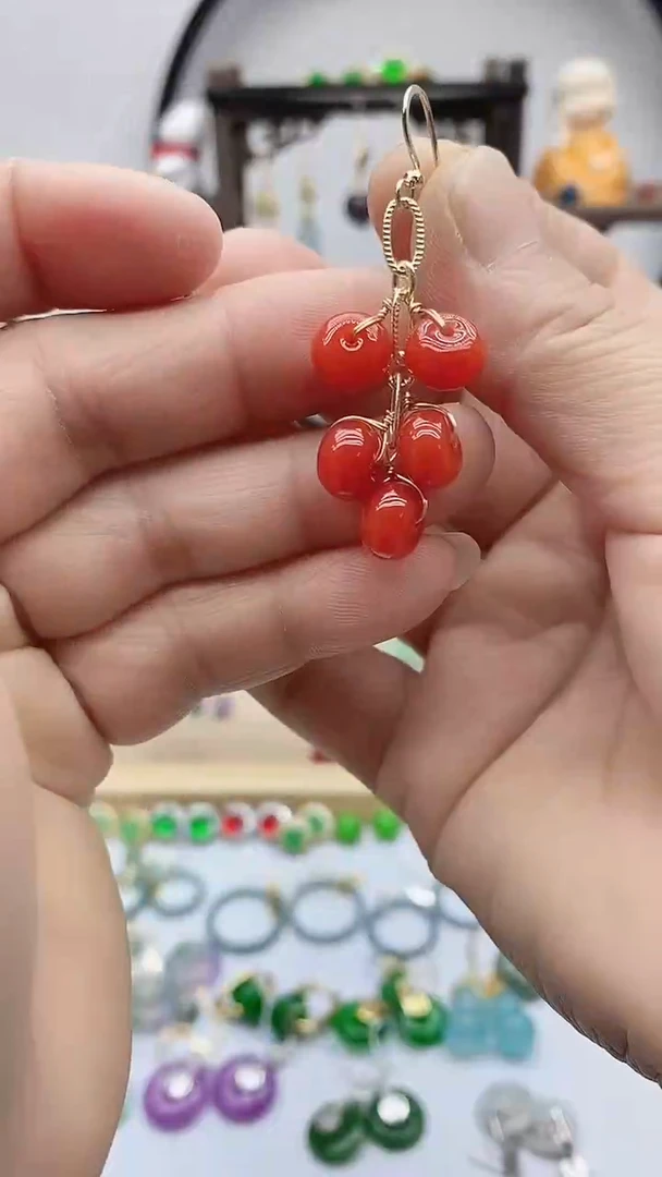 14K金镶嵌南红玛瑙耳饰636