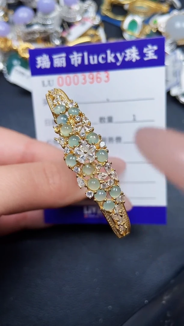 【闪购商品】翡翠颈饰银S925镶嵌3963