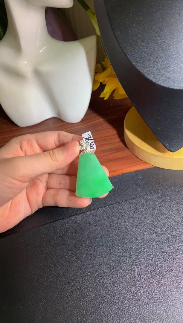 颈饰银S925镶嵌翡翠翡翠