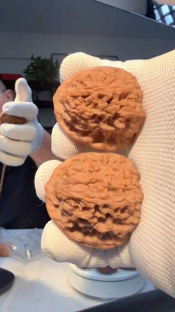 大叶紫檀（黑酸枝木类）小*。005 南疆42-41.5