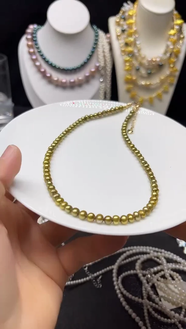 淡水珍珠未镶嵌颈饰多人