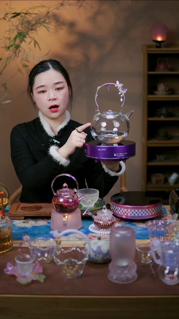 晋芳   小芳精灵紫色+ 手编紫金蝴蝶壶