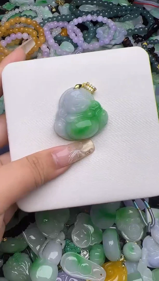 翡翠未镶嵌颈饰天然缅甸翡翠吊坠