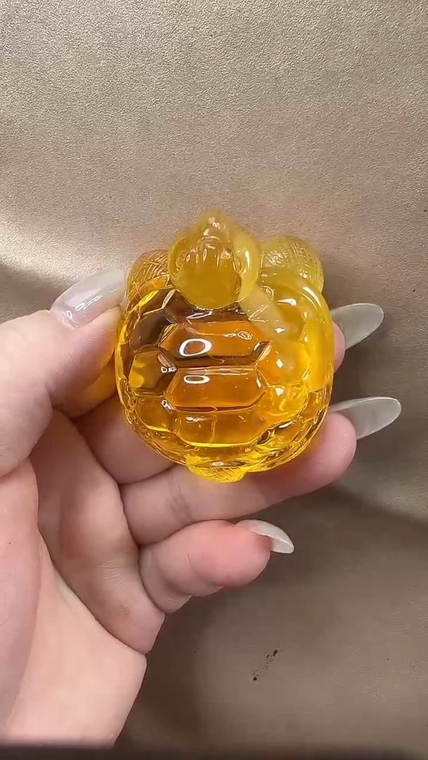 琥珀颈饰未镶嵌吊坠