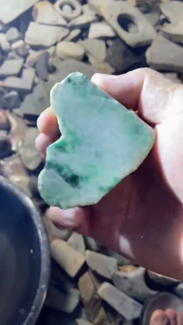 配石翡翠边角未加工未镶嵌22