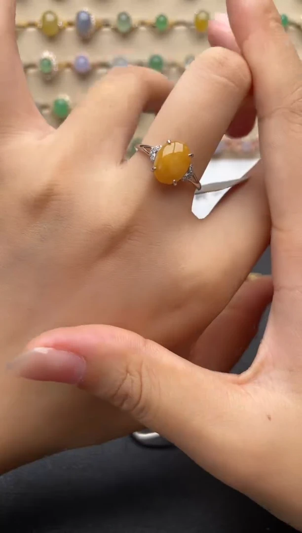 银S925镶嵌戒指翡翠一物一证一礼盒