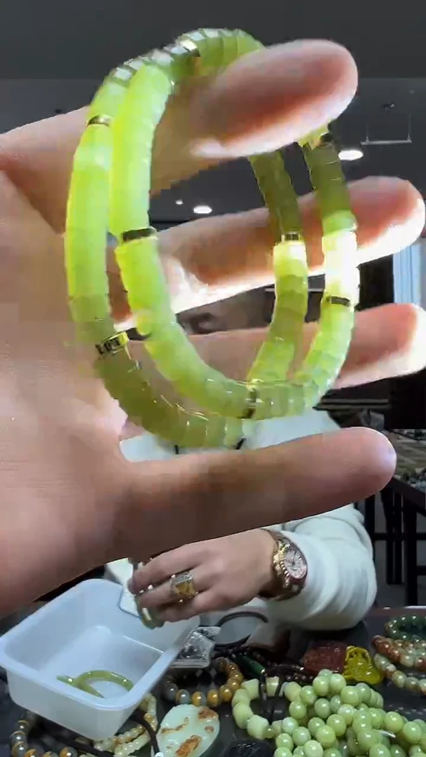 未镶嵌蛇纹石玉手串小直切-多样性发货其中发一