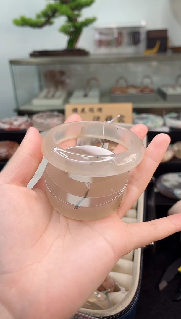 未镶嵌手镯石英质玉62圈口（赠品镯心）302641