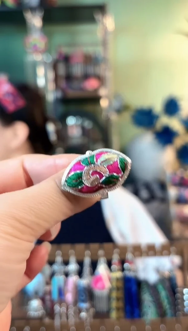 织绣彩云南阁非遗老绣535