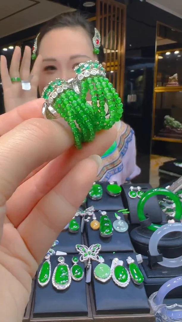 银S925镶嵌翡翠耳饰016(多样性发货发其一)