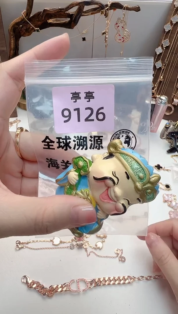 媛*华禄甄选阁亭亭总铺