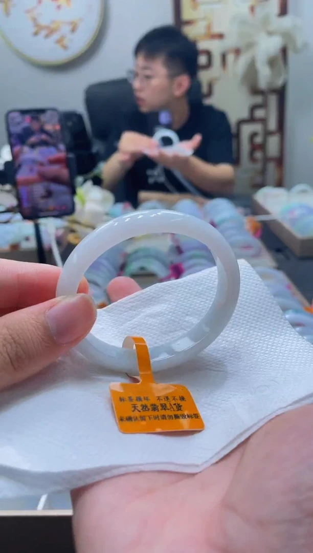 未镶嵌手镯翡翠021-56