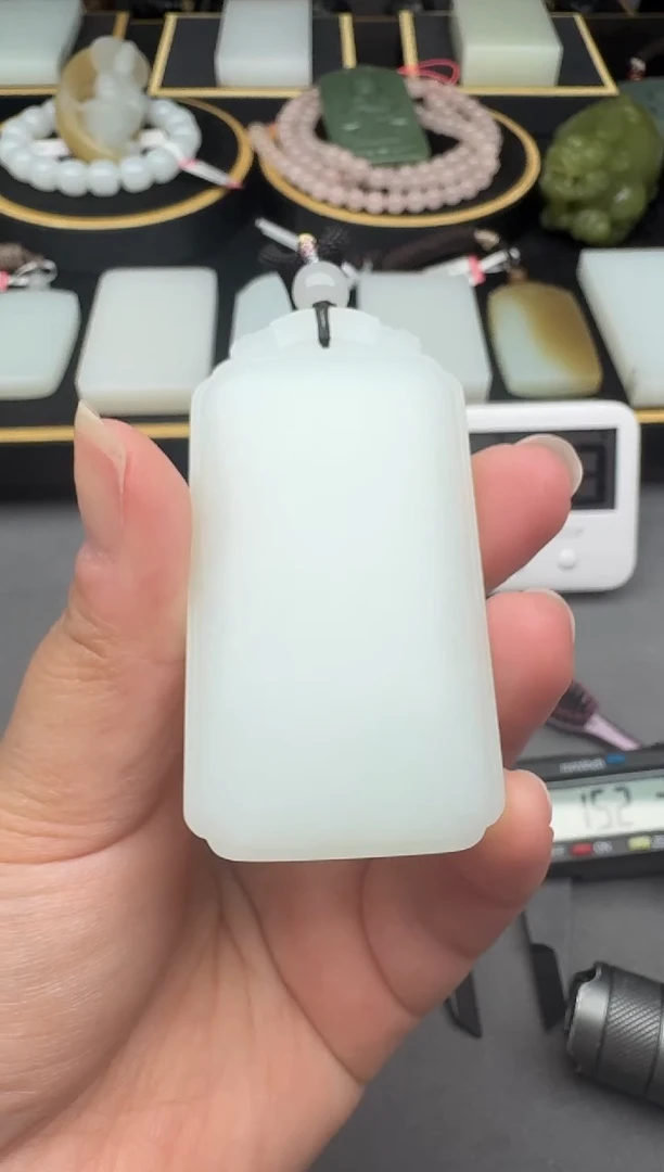 颈饰未镶嵌和田玉4