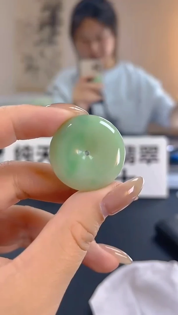 颈饰未镶嵌翡翠纯天然缅甸翡翠A货150