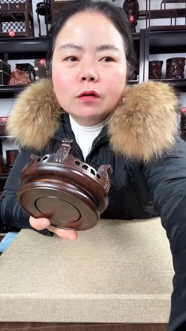 【闪购商品】木2770老李红木工艺品