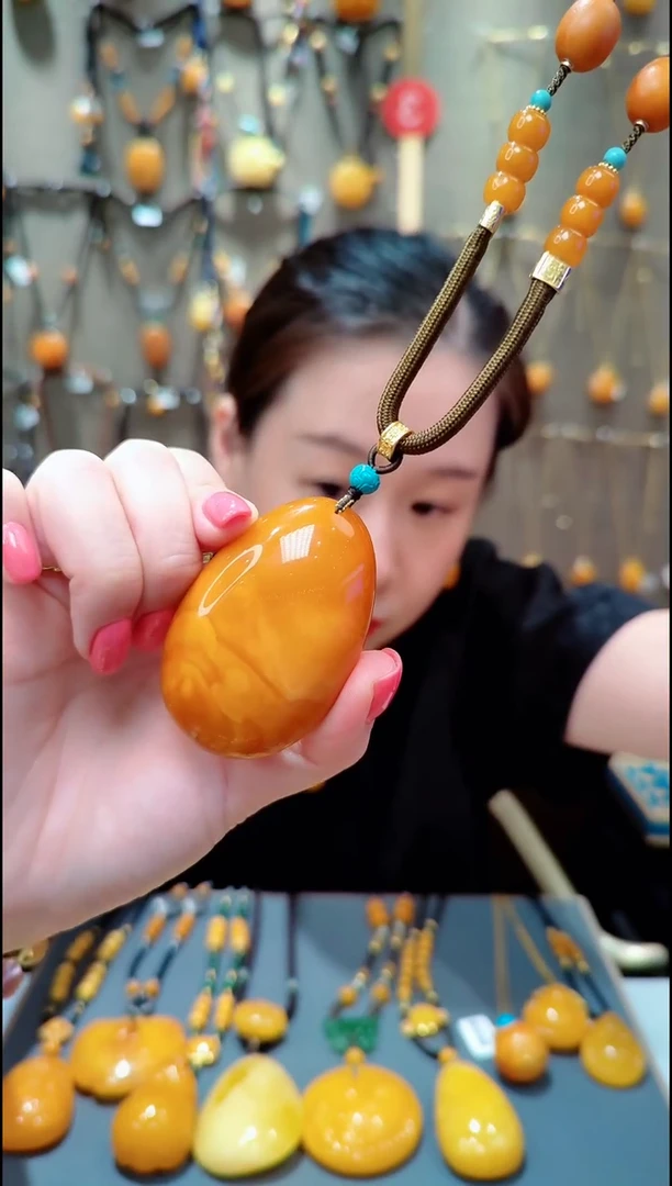 蜜蜡未镶嵌珠宝奇石﹣F487蜜蜡吊坠水滴