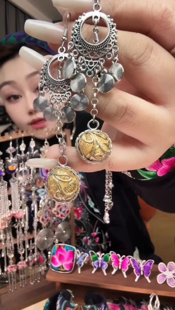 刺绣纯手工民族风刺绣耳环